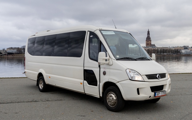 Autobusu noma Delfinbuss