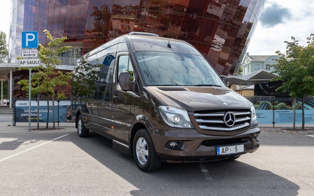 Autobusu noma MB SPRINTER LUX