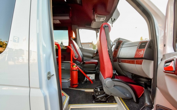 Autobusu noma MB SPRINTER