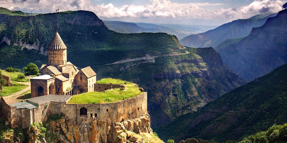 Pa seno zīda ceļu – Armēnija